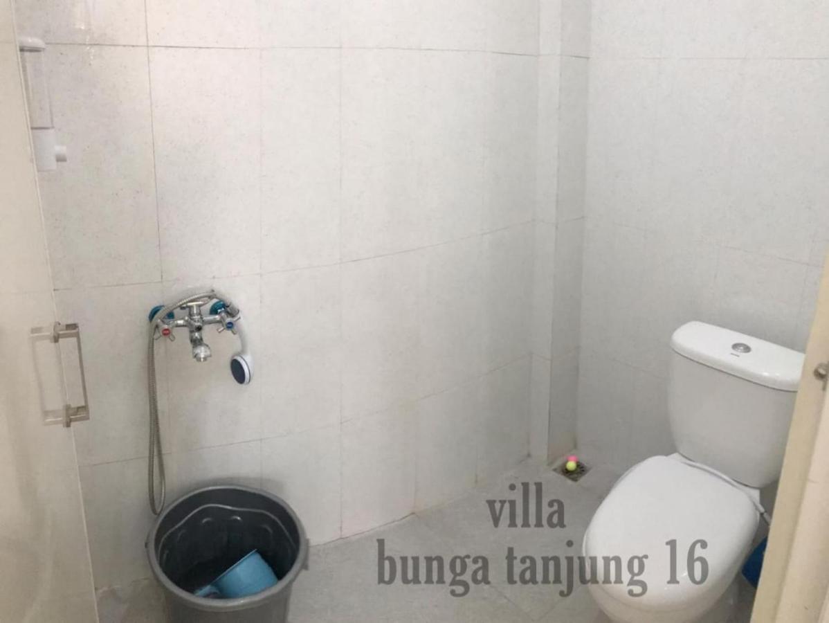 Villa Syariah Bunga Tanjung 16 Batu  Dış mekan fotoğraf